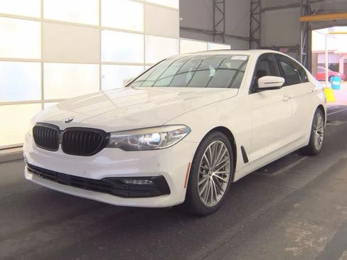 Used 2017 BMW 530i RWD image 1