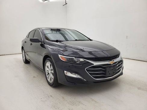 Used 2023 Chevrolet Malibu LT image 1