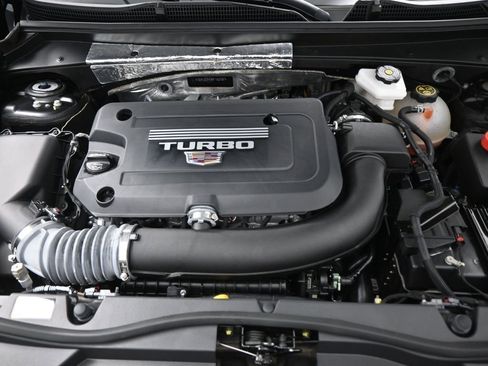 Used 2024 Cadillac XT4 Sport FWD image 27