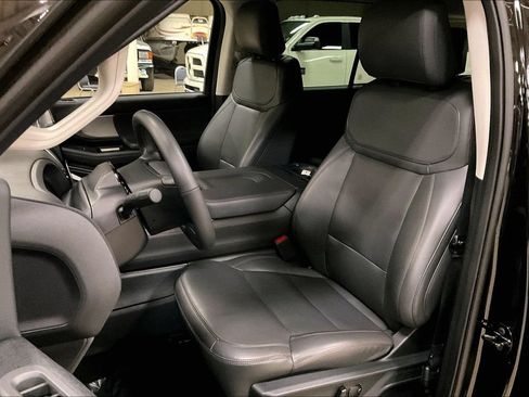 Certified 2025 Ford Expedition Max Active AWD/4WD image 25