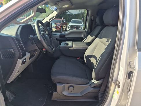 Used 2019 Ford F150 XL w/ Equipment Group 101A Mid RWD image 11