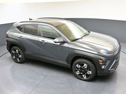 Certified 2025 Hyundai Kona SEL AWD/4WD image 46