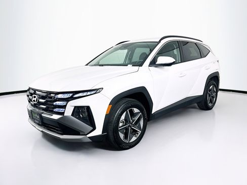 Used 2025 Hyundai Tucson SEL image 3