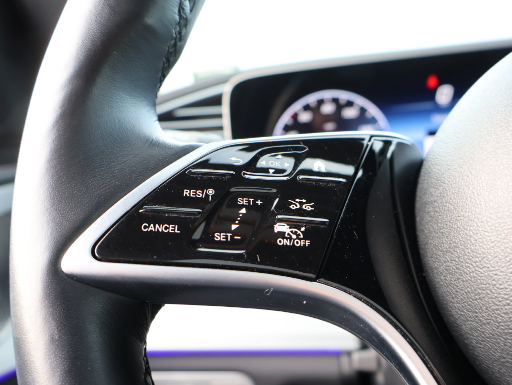 Used 2025 Mercedes-Benz GLE 350 4MATIC image 28