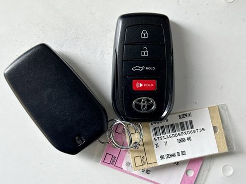 Used 2023 Toyota Tundra SR5 w/ SR5 Premium Package image 10