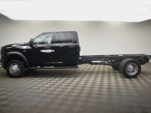 New 2026 RAM 5500 Tradesman AWD/4WD image 11