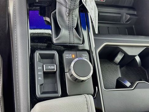 New 2026 Toyota Tundra Limited AWD/4WD image 21