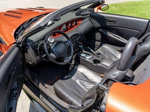 Used 2000 Plymouth Prowler RWD image 34
