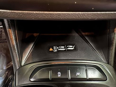 Used 2024 Buick Envista Preferred w/ Convenience I Package FWD image 29