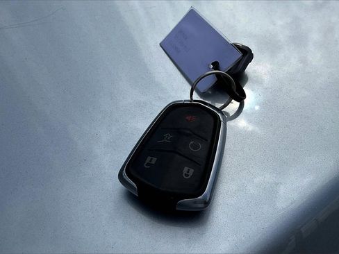 Used 2020 Cadillac XT5 Luxury w/ LPO, Floor Liner Package image 9