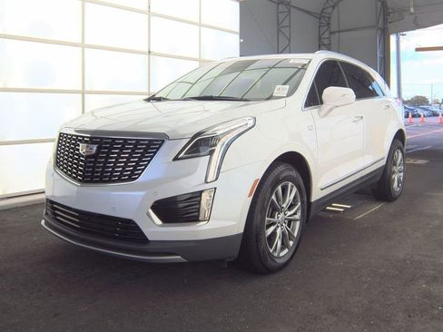 Used 2021 Cadillac XT5 Premium Luxury image 4
