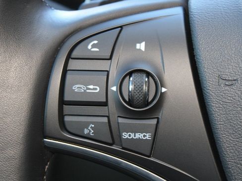 Used 2020 Acura MDX SH-AWD image 28