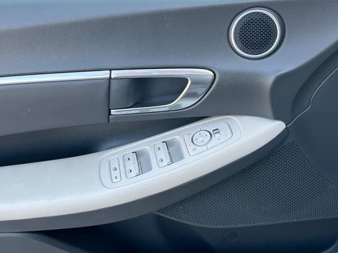 Used 2023 Hyundai Sonata SEL w/ Convenience Package image 13