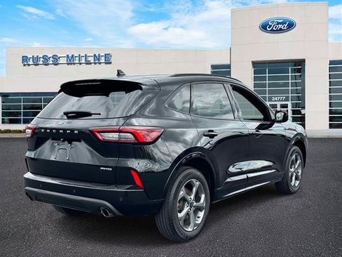 Used 2024 Ford Escape ST-Line w/ Tech Pack #1 AWD/4WD image 4