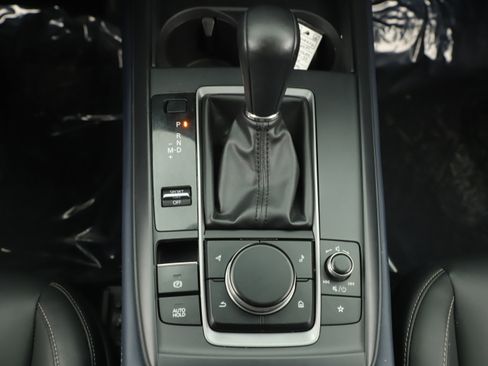 Used 2021 MAZDA CX-30 FWD 2.5 S w/ Select Package image 19