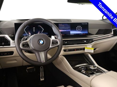 New 2026 BMW X6 xDrive40i w/ Executive Package image 2