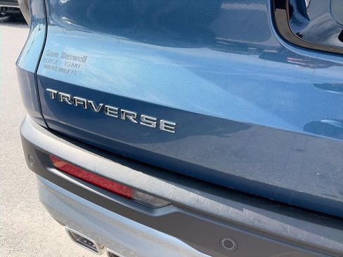 Used 2026 Chevrolet Traverse LT FWD image 37