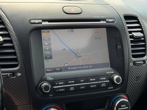 Used 2015 Kia Forte EX w/ EX Premium Package image 15