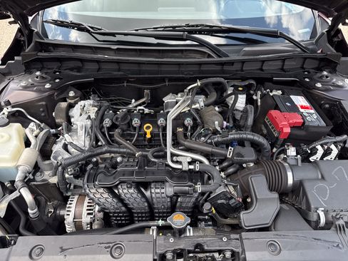 Used 2023 Nissan Altima 2.5 SV FWD image 12