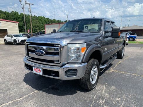 Used 2011 Ford F250 XLT w/ XLT Interior Pkg AWD/4WD image 6