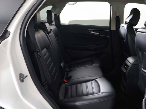 Used 2022 Ford Edge SEL w/ Convenience Package image 30