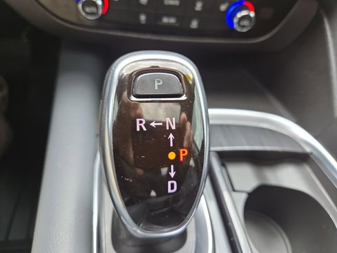 Certified 2021 Buick Enclave Essence w/ Sport Touring Edition AWD/4WD image 23