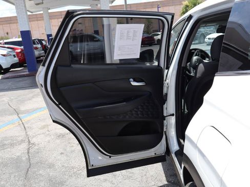 Used 2019 Hyundai Santa Fe SEL FWD image 12