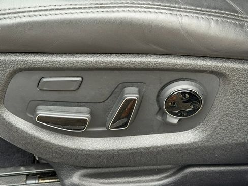 Used 2019 Genesis G80 5.0 Ultimate image 21