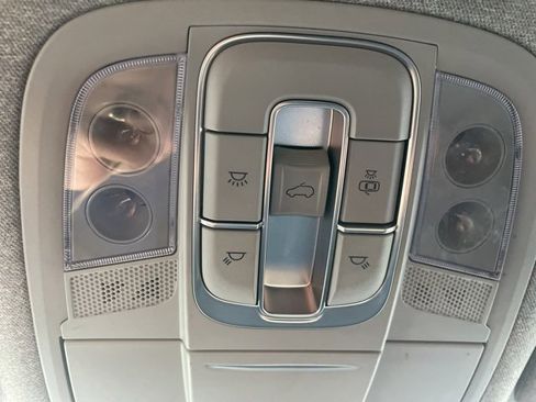 Used 2019 Hyundai Santa Fe FWD image 22