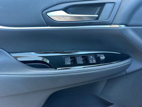 Certified 2023 Toyota Mirai w/ Advanced Technology Package RWD image 12