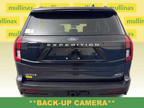 New 2026 Ford Expedition Max Active RWD image 9