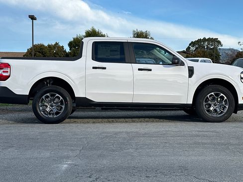 New 2025 Ford Maverick XLT image 6
