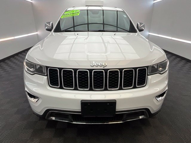 Used 2019 Jeep Grand Cherokee Limited AWD/4WD image 2