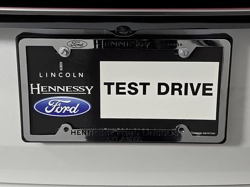Used 2026 Lincoln Nautilus Premier AWD/4WD image 23