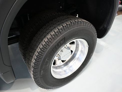 Used 2024 GMC Sierra 3500 Denali Ultimate image 41