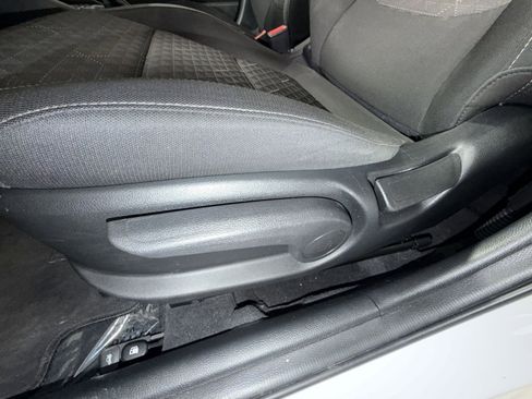 Used 2022 Kia Rio LX image 14