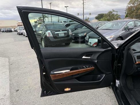 Used 2012 Honda Accord EX image 5