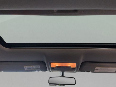 Used 2016 Toyota Highlander Limited FWD image 44