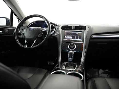 Used 2013 Ford Fusion Titanium w/ Titanium Driver Assist Pkg AWD/4WD image 10