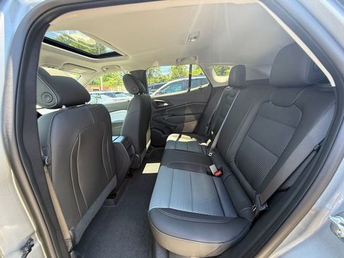 New 2026 Chevrolet Trax LT w/ Sunroof Package FWD image 22