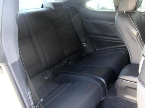 Used 2016 Lexus RC 200t image 25