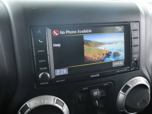 Used 2014 Jeep Wrangler Unlimited Sahara w/ Connectivity Group image 20