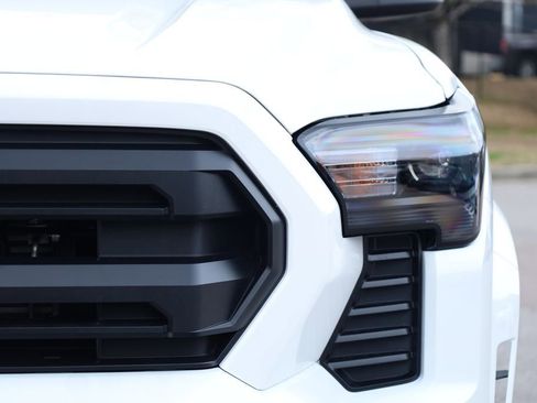 New 2026 Toyota Tacoma SR5 image 14