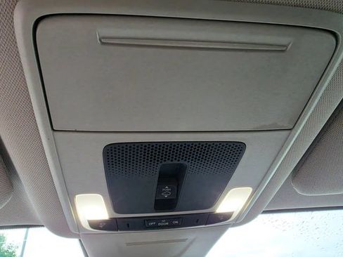 Used 2024 Honda CR-V EX-L image 22
