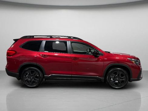 Used 2025 Subaru Ascent Bronze Edition w/ Onyx Package AWD/4WD image 2