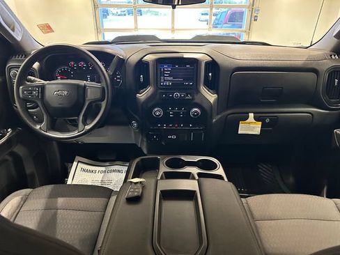 Used 2024 Chevrolet Silverado 1500 Custom Trail Boss AWD/4WD image 8