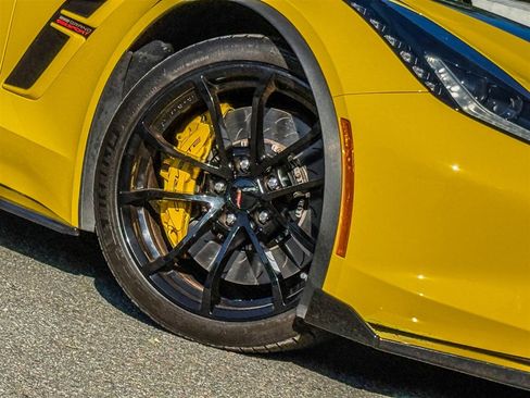 Used 2019 Chevrolet Corvette Grand Sport RWD image 31