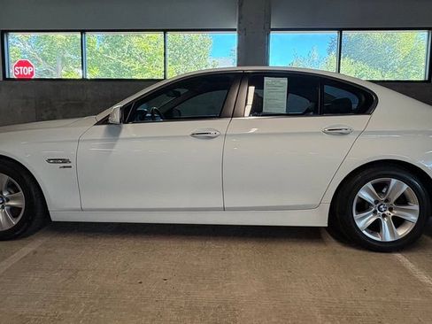 Used 2012 BMW 528i xDrive Sedan AWD/4WD image 2