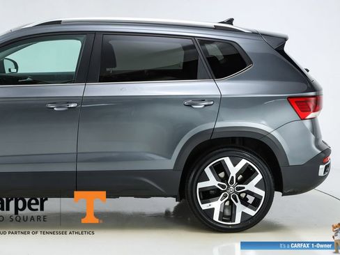 Used 2023 Volkswagen Taos SEL image 4