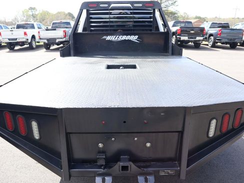 Used 2019 Ford F350 XL w/ Power Equipment Group image 6